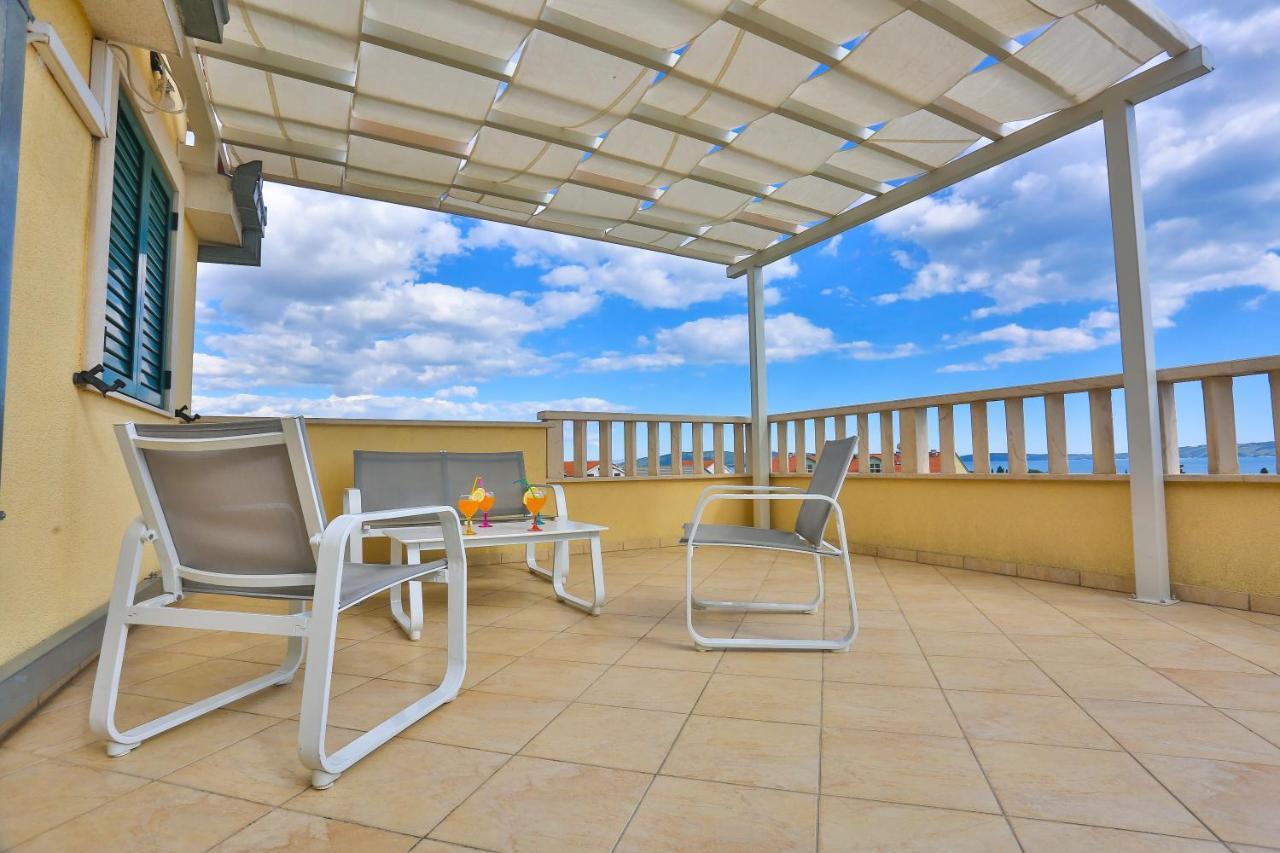 Apartments Maris Kastela Exterior photo