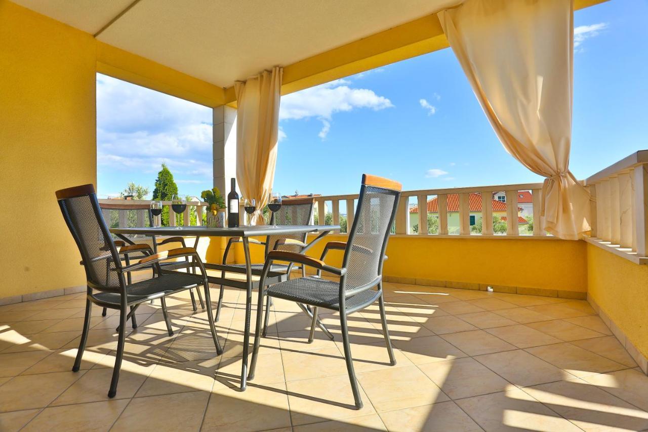 Apartments Maris Kastela Exterior photo