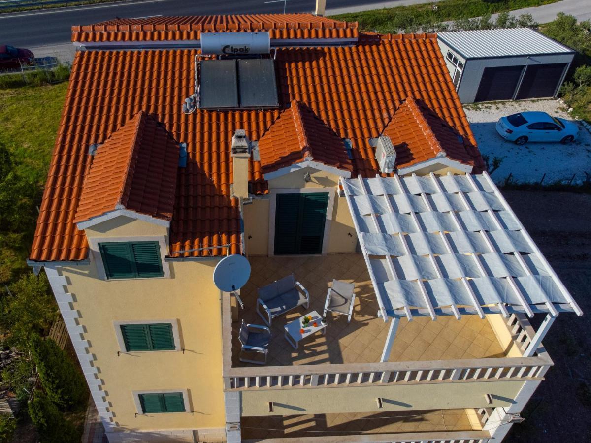 Apartments Maris Kastela Exterior photo