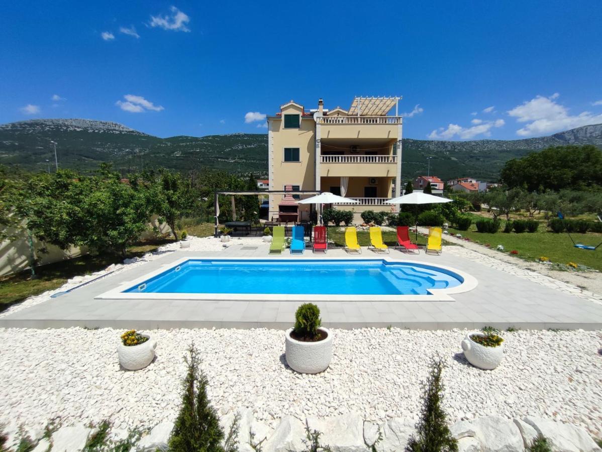 Apartments Maris Kastela Exterior photo