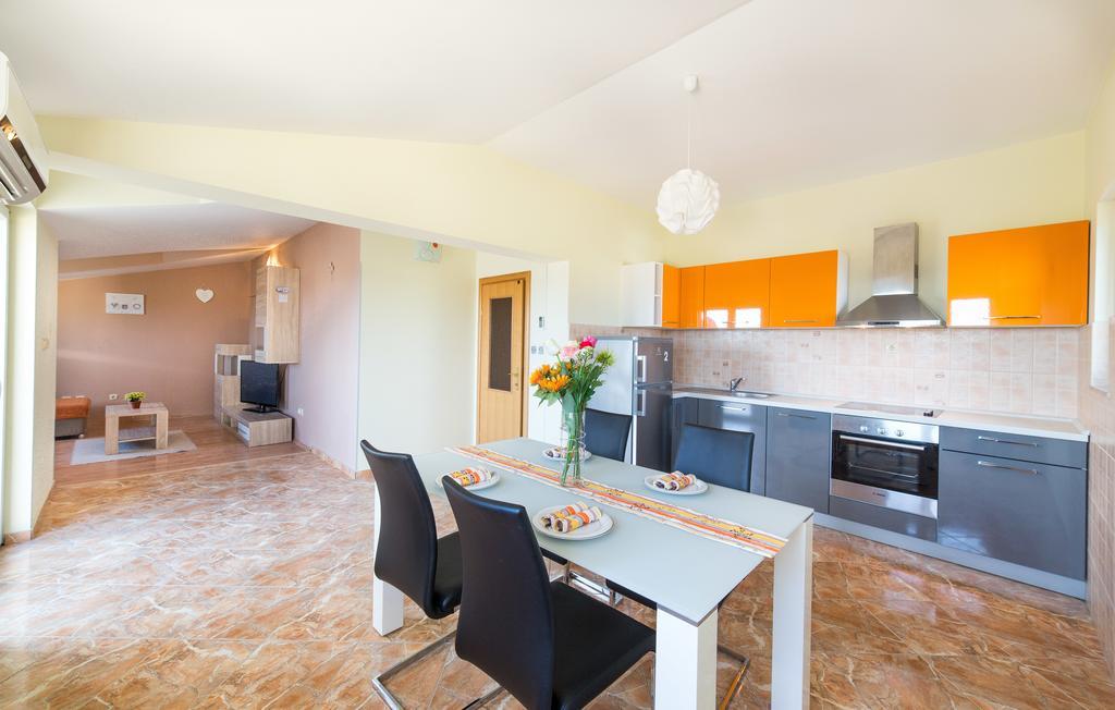 Apartments Maris Kastela Exterior photo